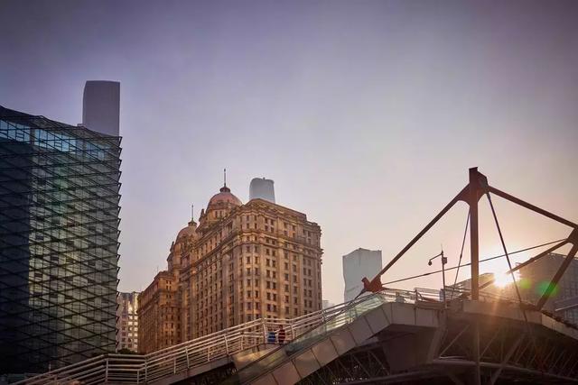 廣東推園區(qū)的生猛，超乎我的想象